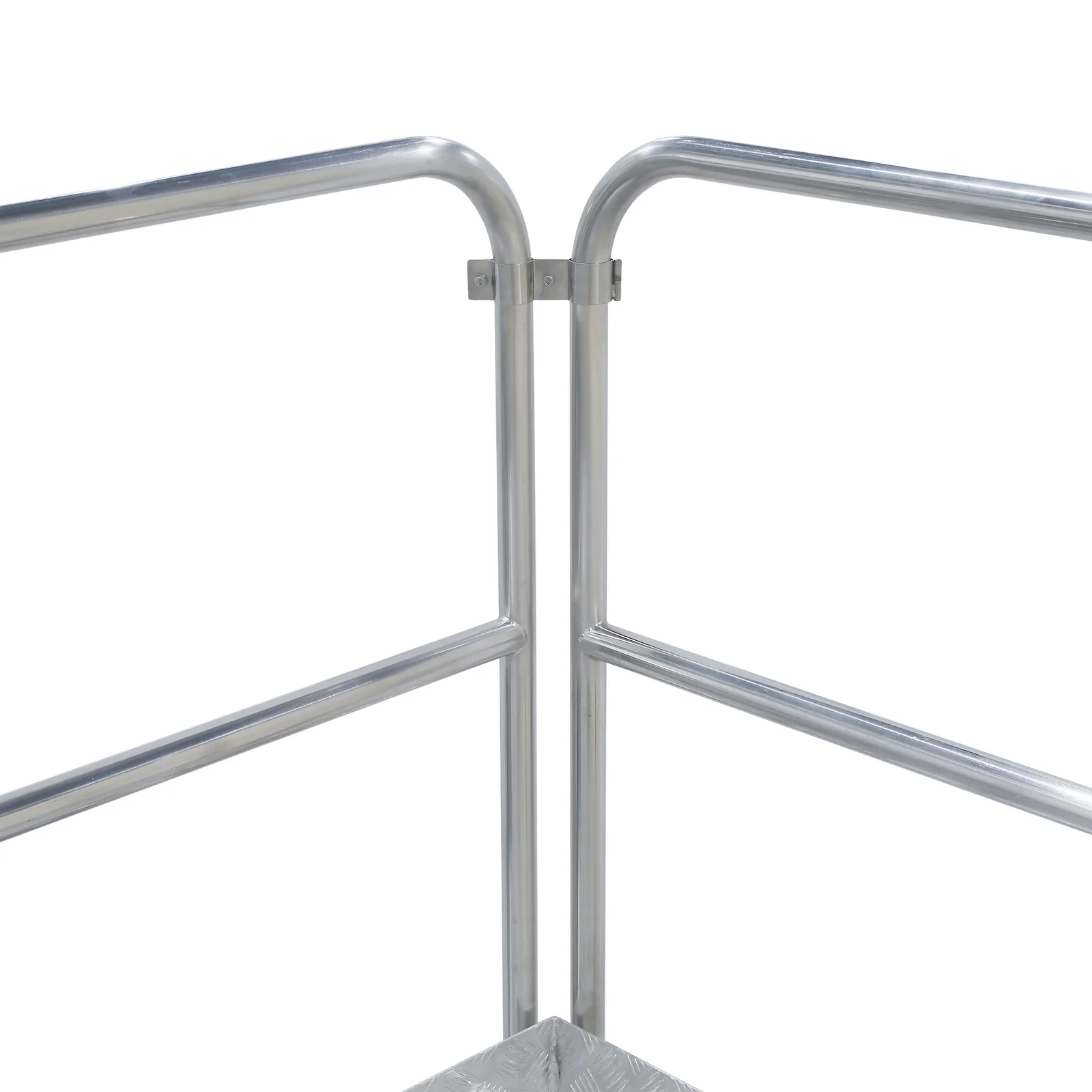 primer plano de los pasamanos de la plataforma para pesadora multicabezal de acero inoxidable JORES TECHNOLOGIES®